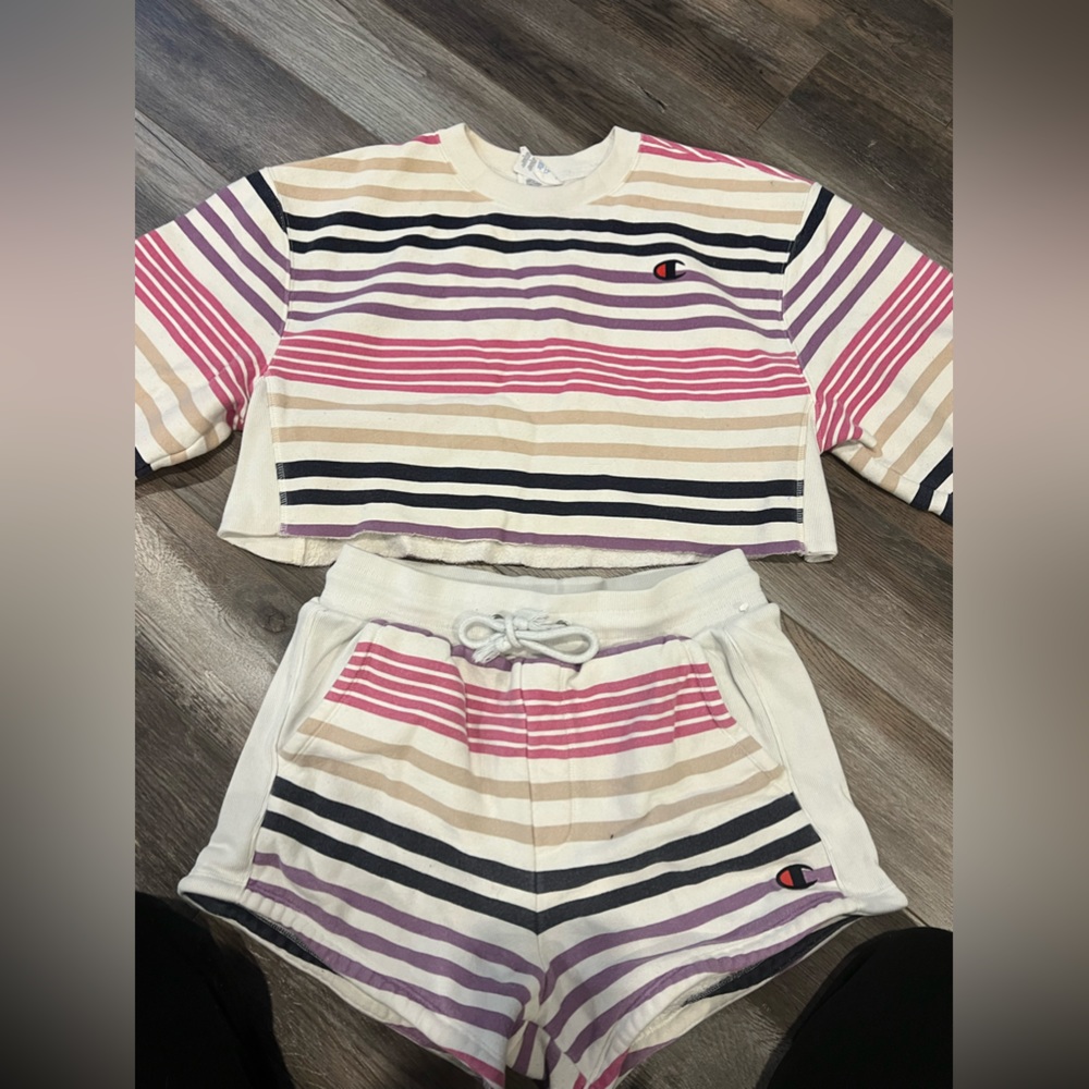 Champion Matching Set